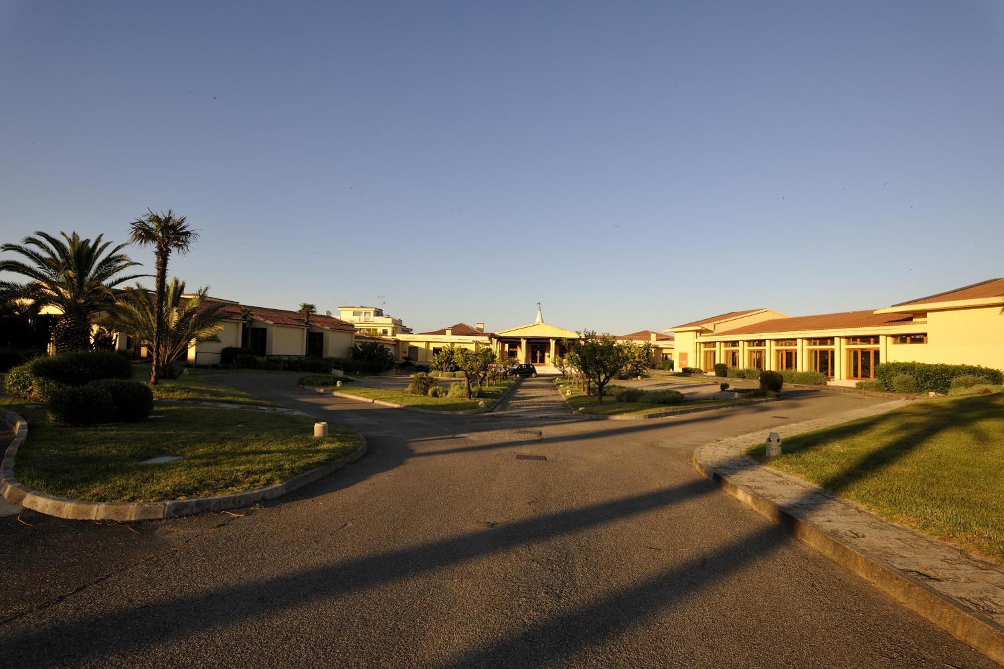 Argonauti Greenblu Resort Marina Di Pisticci Exteriör bild