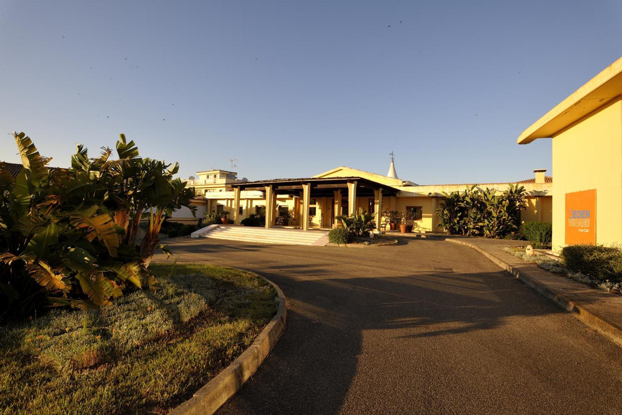 Argonauti Greenblu Resort Marina Di Pisticci Exteriör bild